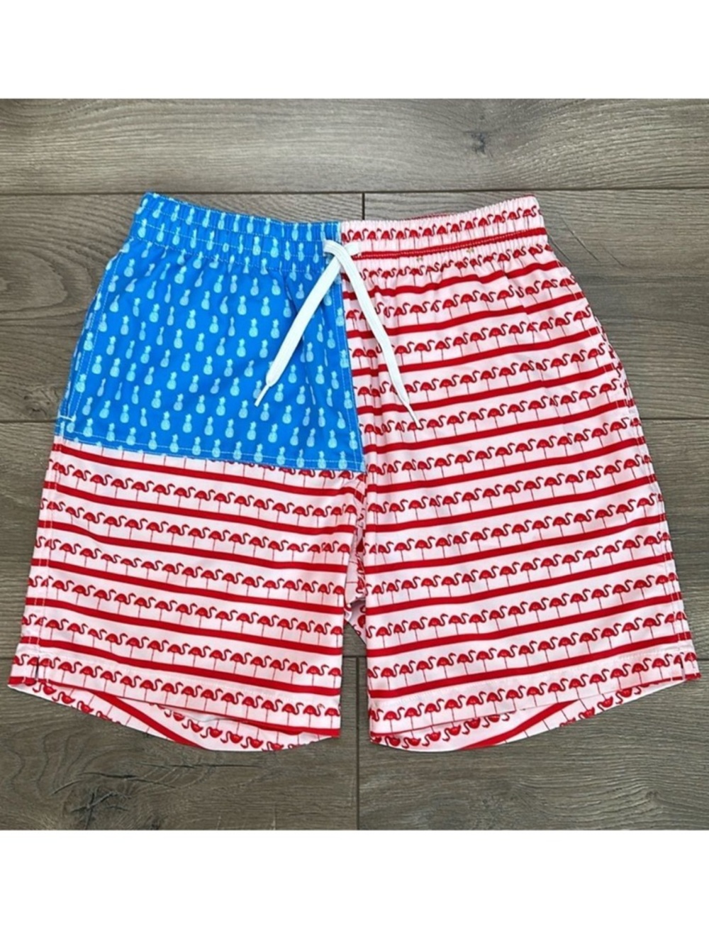 Chubbies 7" The Fruited Plains Swim Trunks Red White Blue Size Small‎